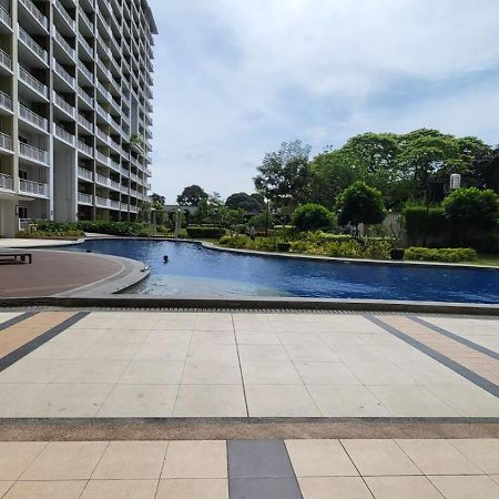 Paranaque City The Atherton- Spacious Modern Condo Unit In Paranaque Near The Airport, Makati, Bgc And Highways المظهر الخارجي الصورة