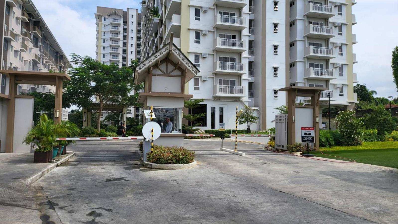Paranaque City The Atherton- Spacious Modern Condo Unit In Paranaque Near The Airport, Makati, Bgc And Highways المظهر الخارجي الصورة