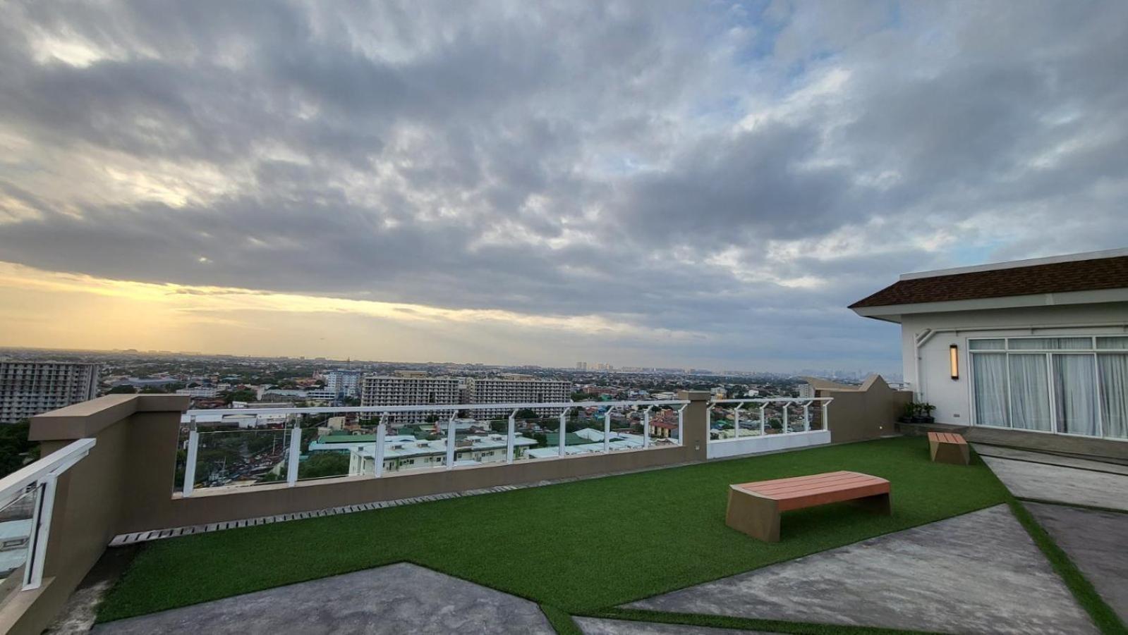 Paranaque City The Atherton- Spacious Modern Condo Unit In Paranaque Near The Airport, Makati, Bgc And Highways المظهر الخارجي الصورة