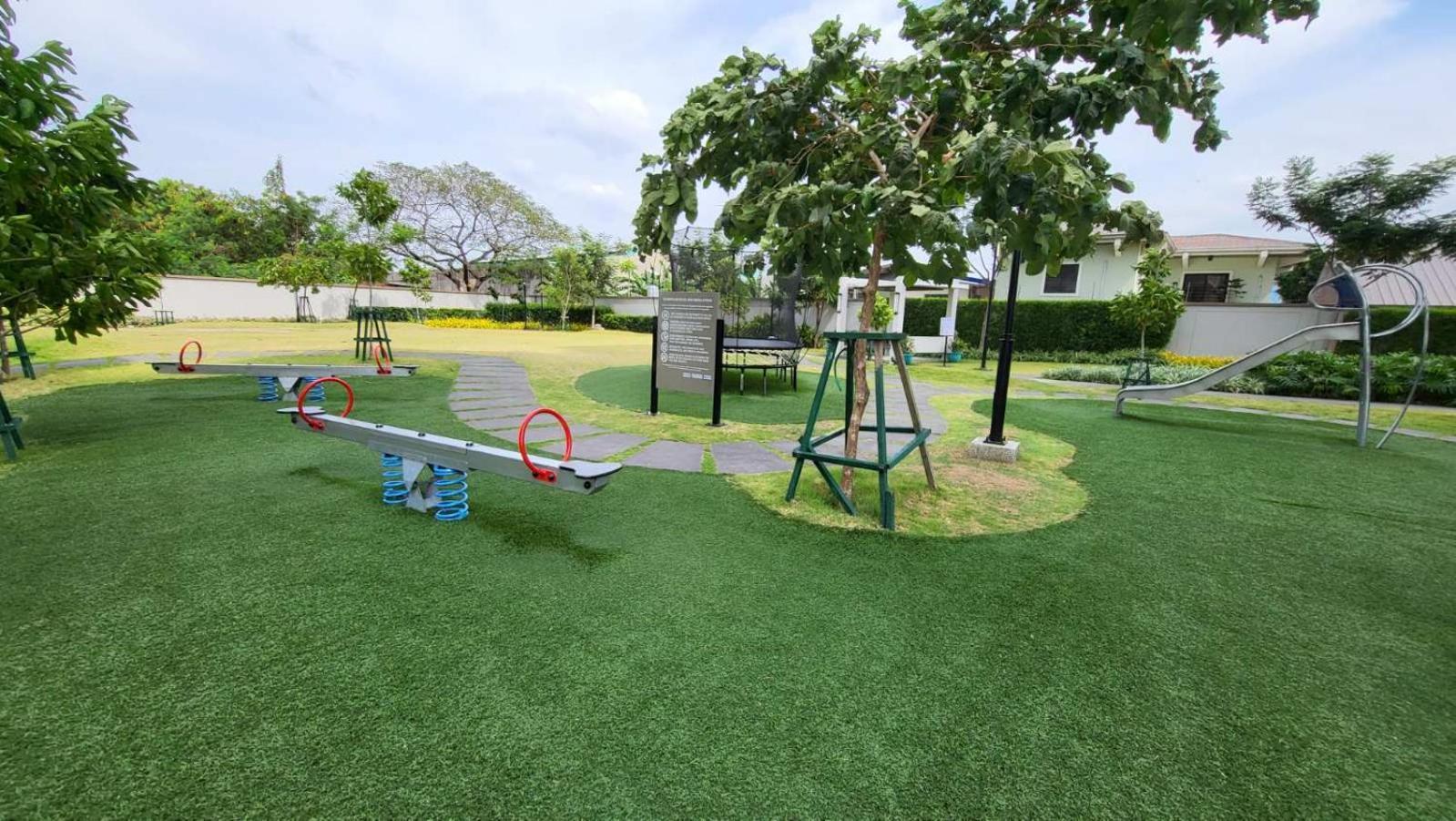 Paranaque City The Atherton- Spacious Modern Condo Unit In Paranaque Near The Airport, Makati, Bgc And Highways المظهر الخارجي الصورة